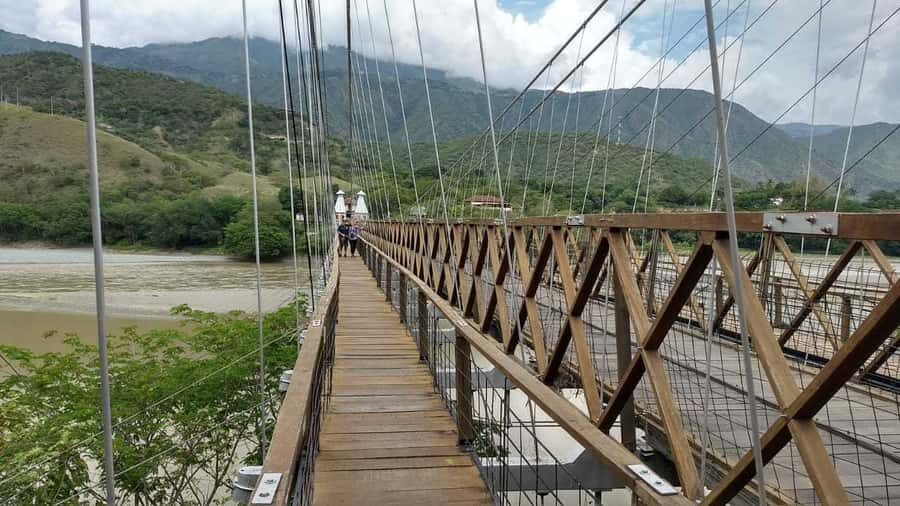 From Medellín: Private Santa Fe de Antioquia Tour - Exploring Santa Fe de Antioquia: An Authentic Colombian Town