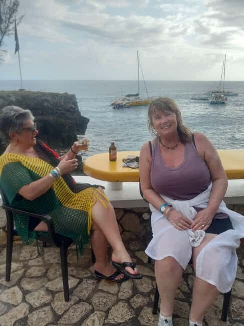 From Montego Bay: Negril Beach Daytrip & Rick's Cafe Sunset - First Stop: Negril’s 7-Mile Beach