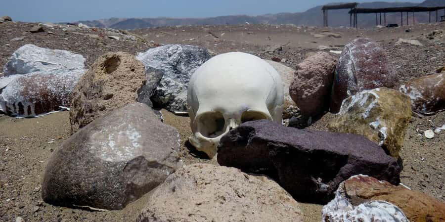 From Nazca: Chauchilla Cemetery Tour and Artisans Workshop - Why This Tour Matters