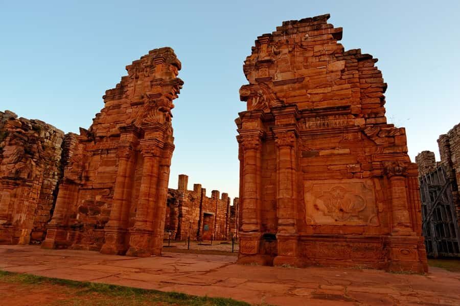 From Puerto Iguazu: Iguazu Falls 4 Tours 5-Day Package - Exploring the Iguazu Falls 4 Tours 5-Day Package: A Deep Dive