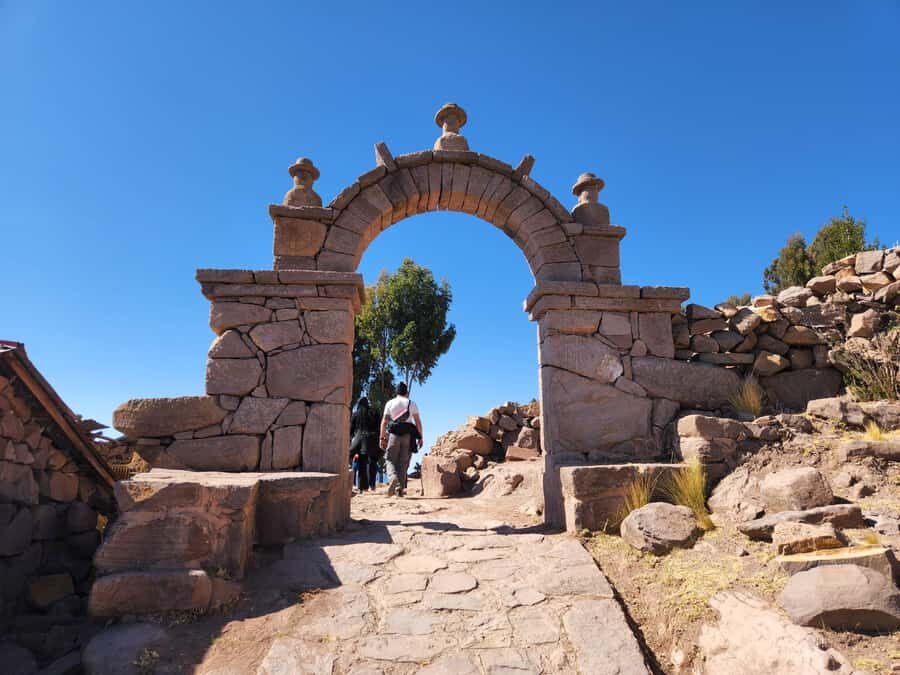 From Puno: Uros and Taquile Islands Full Day Tour - What Sets This Tour Apart