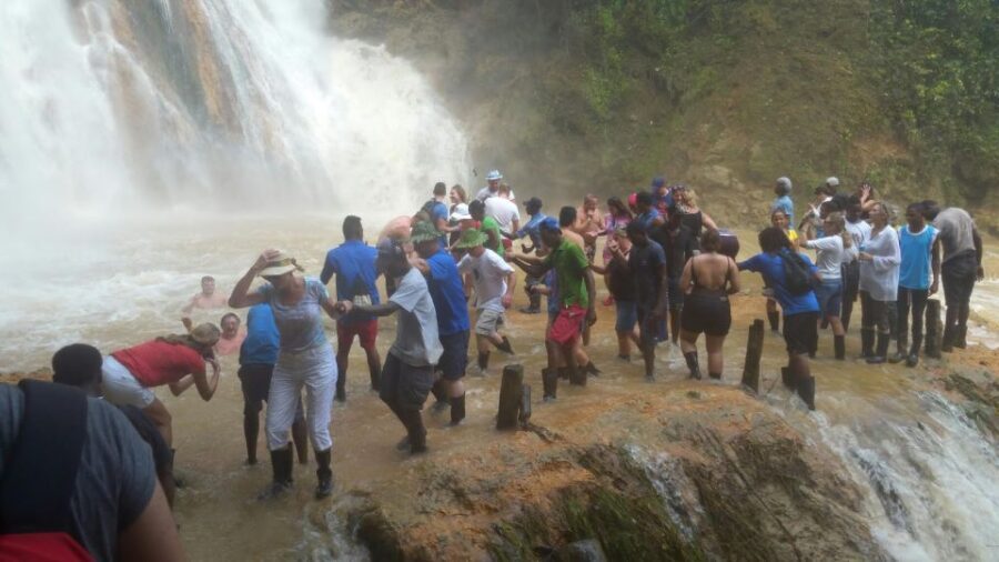 From Punta Cana: Samaná, Cayo Levantado & El Limón Waterfall - What’s Included and What’s Not