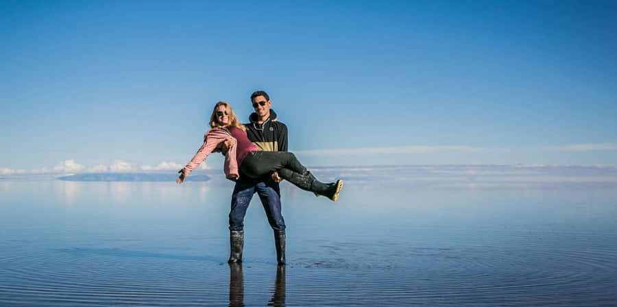 From San Pedro de Atacama: 3-Day Uyuni Salt Flat Tour - The Practical Side: Transportation, Accommodation, and Meals