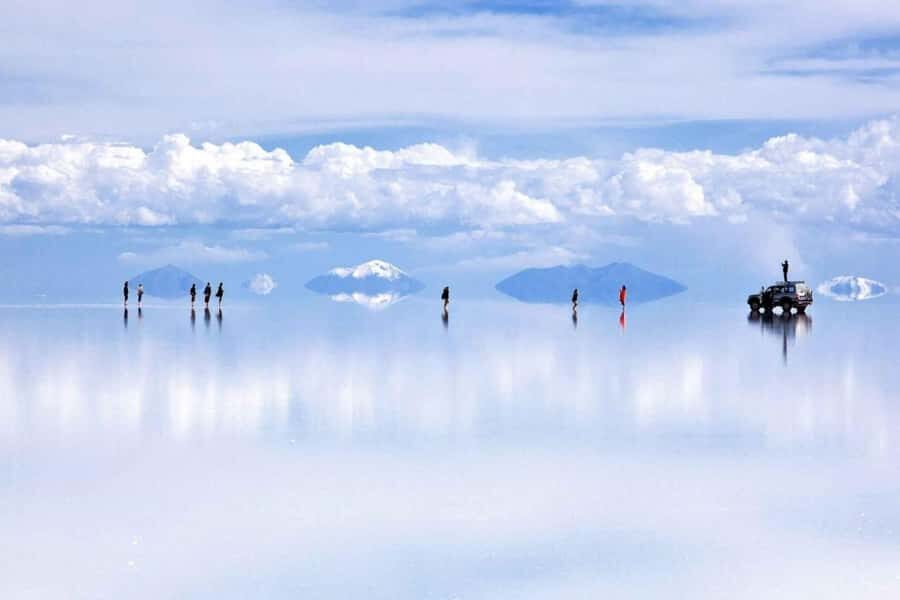 From Uyuni: 3-Day Uyuni Salt Flats and Laguna Colorada Tour - What Makes This Tour Stand Out?