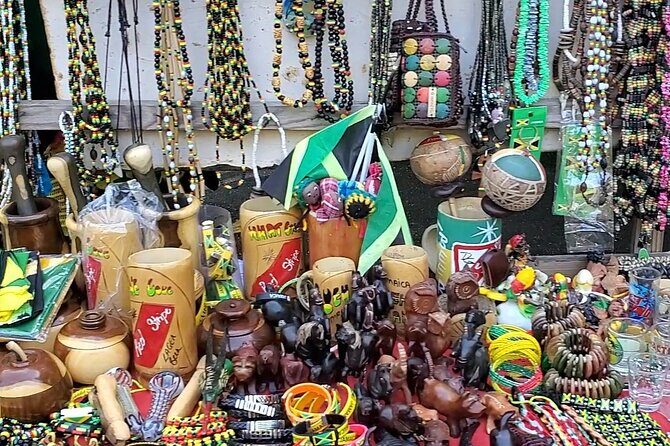 Full-Day Guided Tour to Dunns River Falls & shopping with lunch