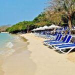 Full day Isla del Encanto - Rosario Islands - Unpacking the Full Experience