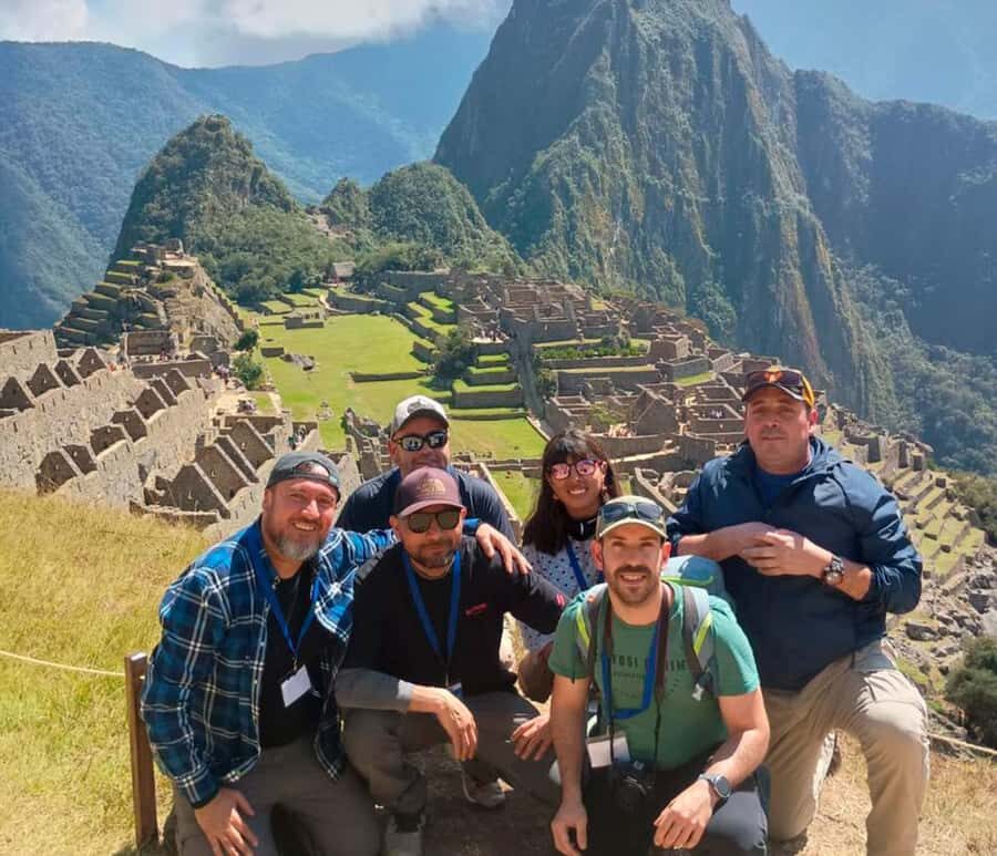 Full Day Machu Picchu, in Peru Rail Train Vistadome service - Transportation and Comfort: Traveling in Style and Ease