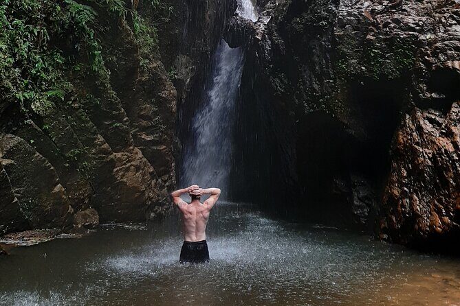 Full Day Manuel's Waterfalls from Guayaquil - Genuine Value and Authenticity