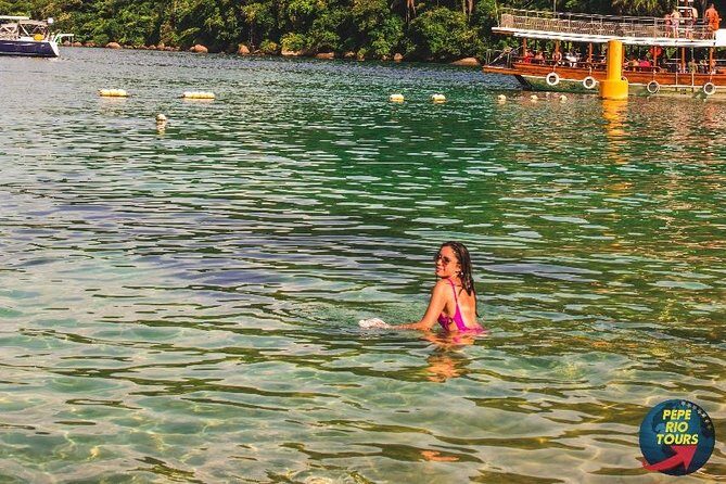 Full Day Tour to Angra dos Reis with Lunch - Lagoa Azul: A Classic Photo Stop
