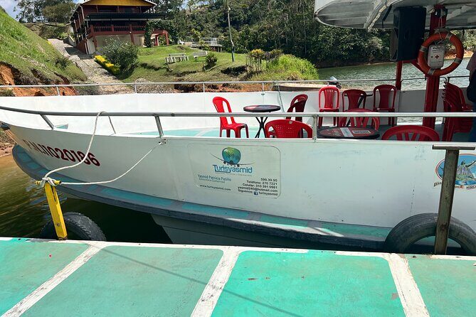 Full Day Tour to Guatape with Pickup Breakfast and Lunch - Who Will Love This Tour?