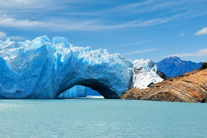 Full Day Tour to Perito Moreno Glacier with Navigation - An In-Depth Look at the Tour Experience