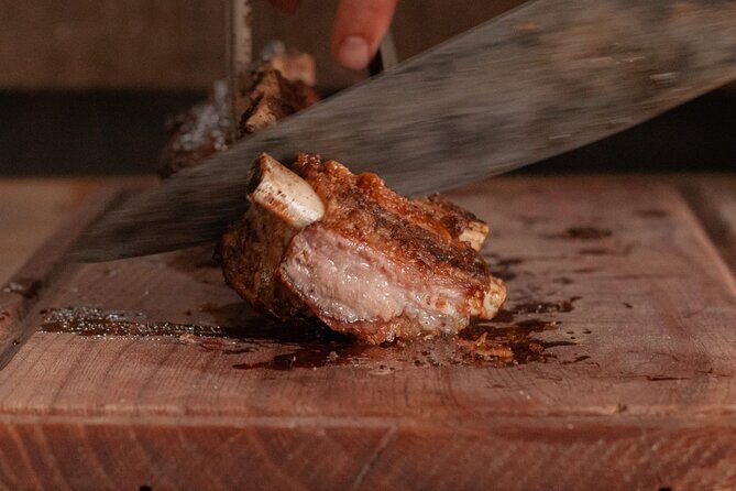 Gastronomic experience with barbecue class in Mendoza. - FAQs