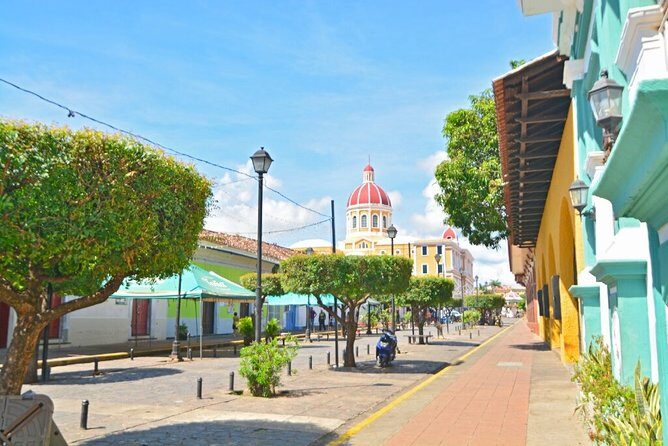 Granada's City Tour - In-Depth Review: Exploring Granada’s Heritage in Just Two Hours