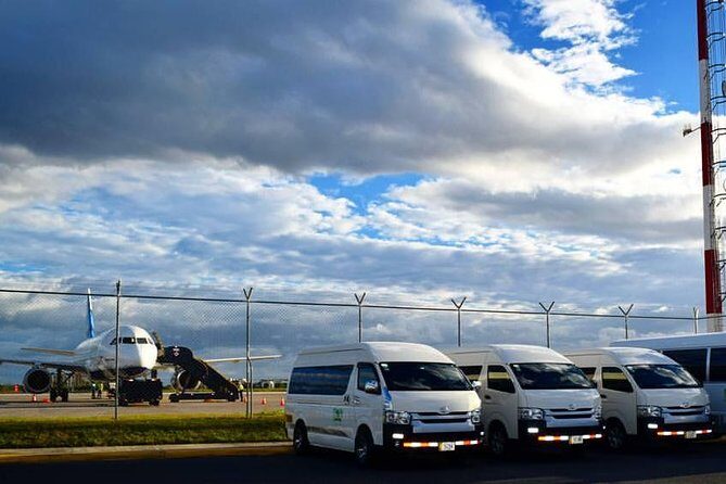 Guanacaste LIR Airport to Riu Guanacaste Hotel / Palace Roundtrip - What to Expect During Your Transfer