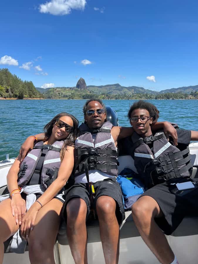 Guatapé and the rock full day private tour - Frequently Asked Questions