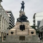 Guayaquil´s Night Tour with Drinks at FrutaBar - The Sum Up