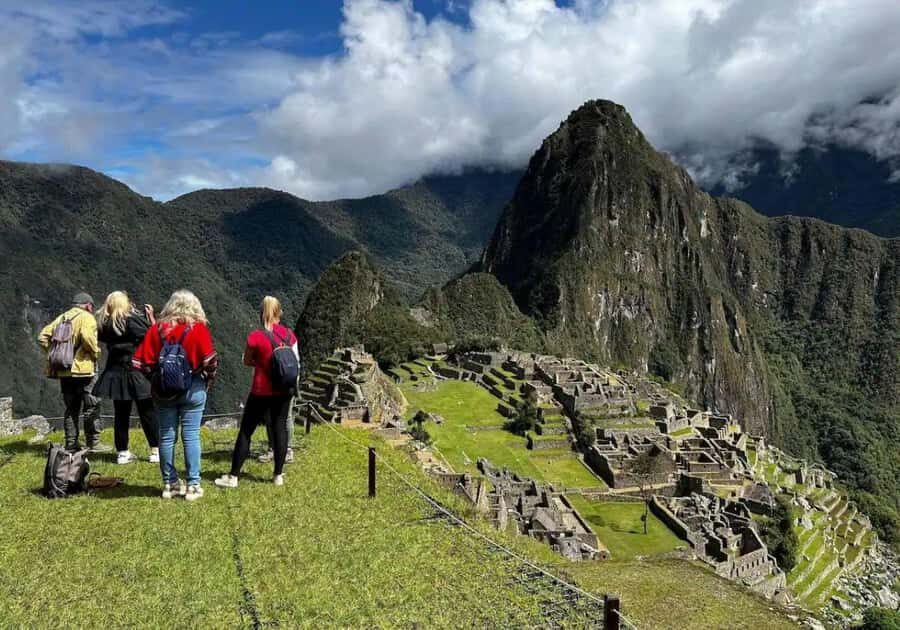 Guided tour of Machu Picchu from Aguas Calientes - Practical Tips for Your Visit