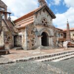 Guided Tour of Maravillas Caves Altos de Chavon and Cigar Factory - An In-Depth Look at the Tour Experience