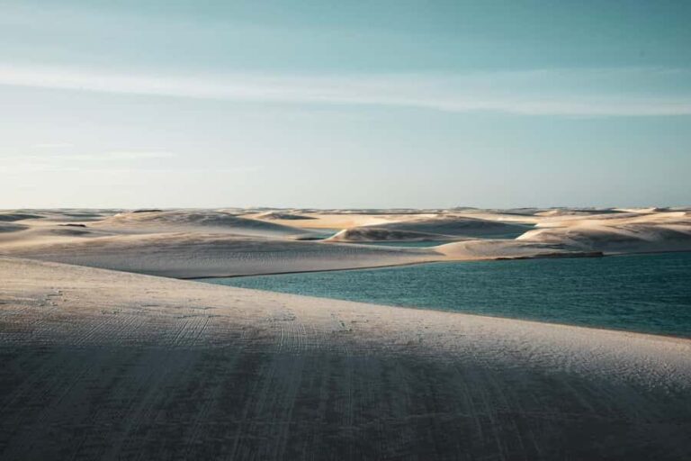 Half-day excursion to Lagoa Azul in the Lencois Maranhenses - Exploring the Dunes and Lagoons