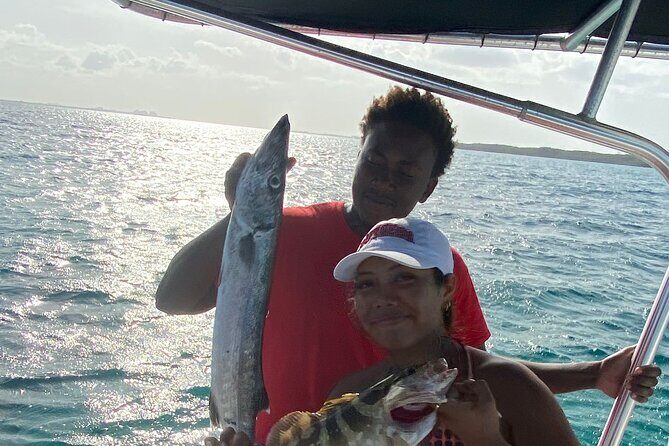 Half Day Pigs Turtles Reef and Ship Wreck Snorkeling - Authenticity and Value in This Tour