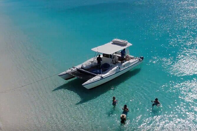 Half Day Private Charter of the Caicos Cays - A Closer Look at the Experience
