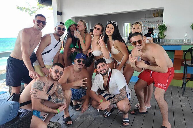 Half-Day Private Rose Island Party Yacht Getaway - The Allure of a Private Yacht Tour to Rose Island