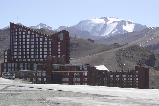 Half Day Private Trip to Valle Nevado with Cheese and Wine Carbon Neutral trip - What Could Be a Drawback?