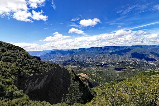 Hiking Tour in El Palmar from Sucre Bolivia - The Details of the El Palmar Hiking Tour