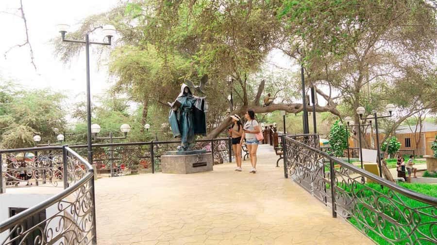 Ica Explora: Discover the Magic of Ica in a Day+Wine Tasting - The Practicalities: Transport, Cost, and Group Size