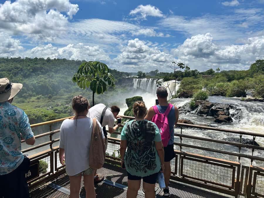 Iguassu Waterfalls: 1 Day Tour Brazil and Argentina's sides - Why This Tour Works for You