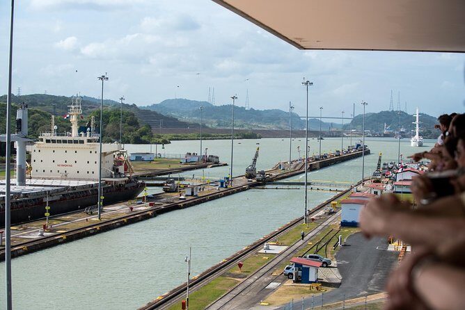 IMAX Theater and Miraflores Locks - Who Will Love This Tour?