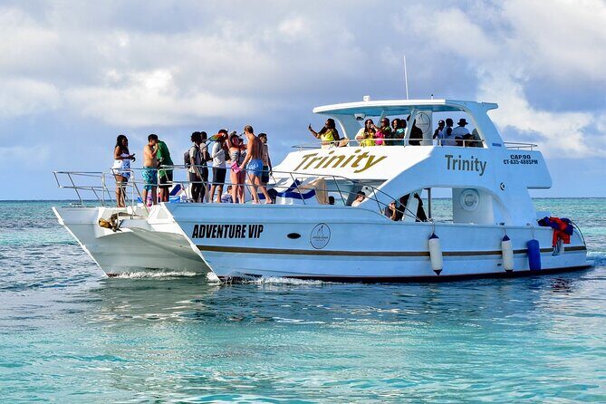Infinity party boat in Punta Cana - What’s the Atmosphere Like?
