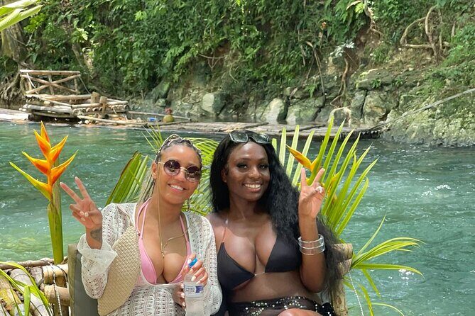 Jamaica Adventure: Bamboo Rafting, Negril Beach & Rick's Sunset - Authentic Jamaican Vibe and Who This Tour Suits