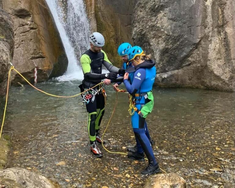 Jarabacoa: Jimenoa River Canyoning and Rappelling Tour - Who Should Try This?