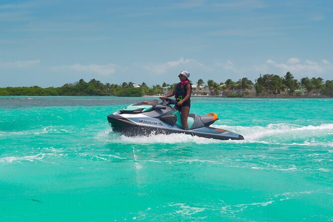 JetSki Rental in the Cayes of San Pedro - A Detailed Look at the JetSki Experience in San Pedro
