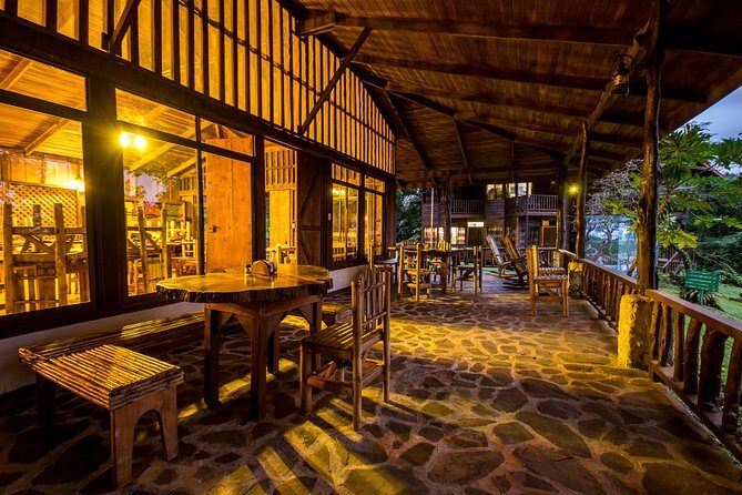 Jungle Expedition through The Childrens Eternal Rainforest - Why This Tour Excels