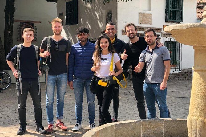 La Candelaria Bogotá Private City Tour 3H with Transportation - Who Should Book This Tour?