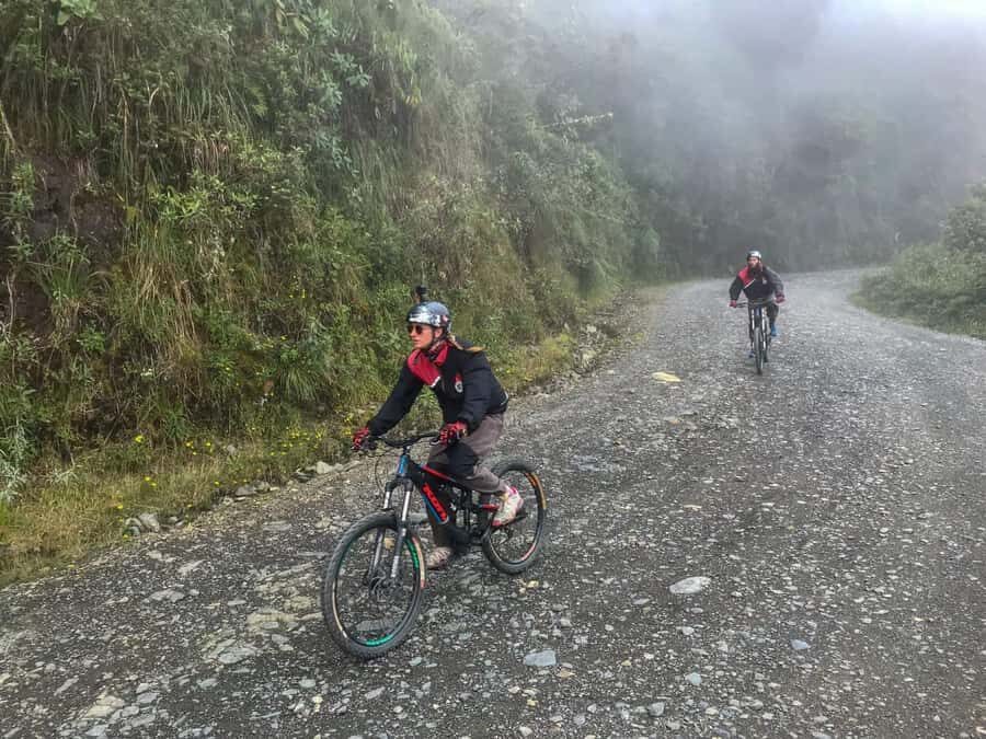 La Paz | Death Road by Bike | Lunch - Bike Equipment and Comfort