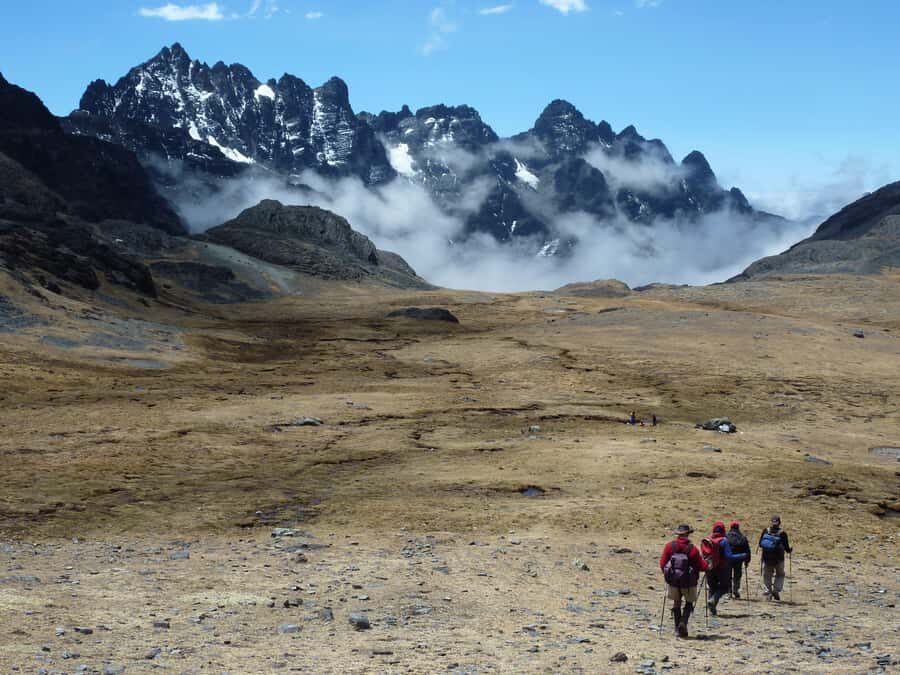 La Paz Tour: Condoriri -Pico Austria - Huayna Potosi 5 DAYS - What Makes This Tour Stand Out?