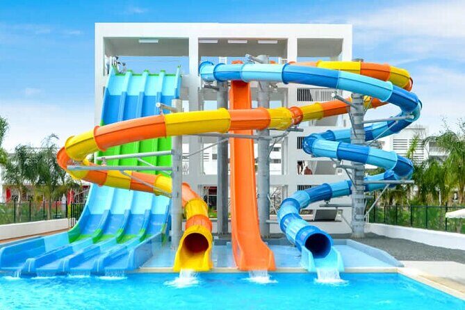 Liberia Airport To RIU Palace Costa Rica & RIU Guanacaste,Shuttle - Who Should Consider This Transfer?