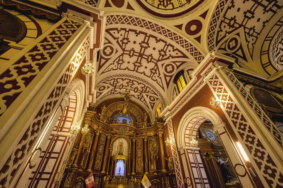 Lima: Basílica and Convent of San Francisco Private Tour - An In-Depth Look at the San Francisco Convent Tour