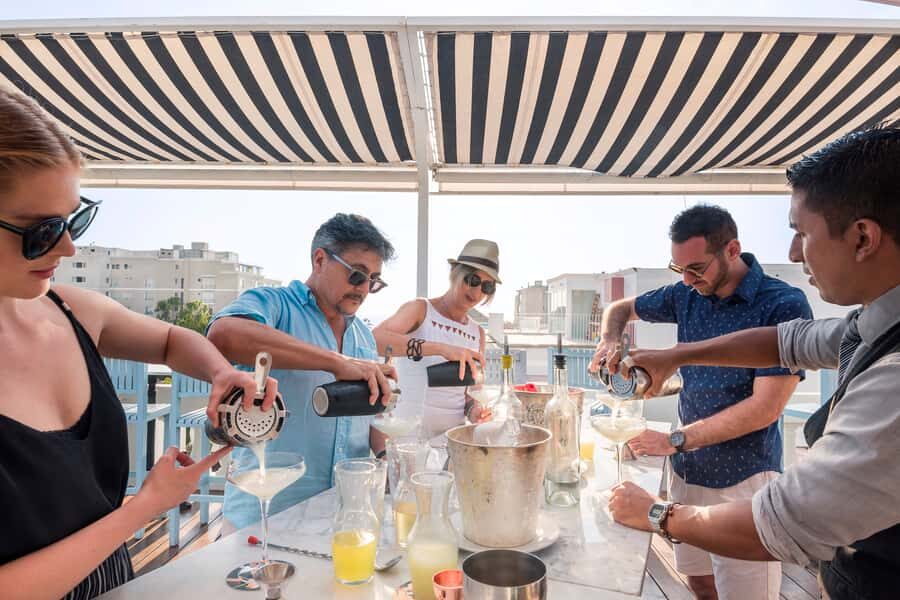 Lima: Cocktail-Mixing Class at Hotel B - Who Would Love This Experience?