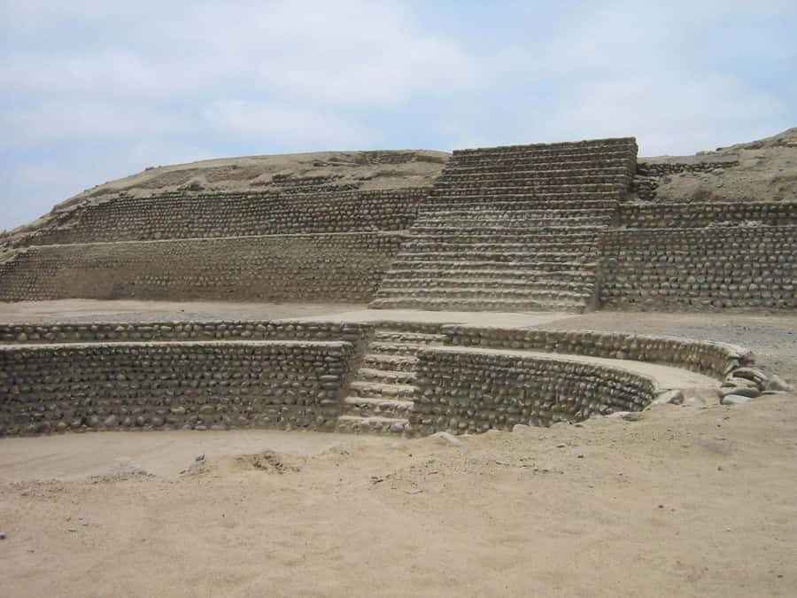 Lima : Excursión a Caral y Bandurria - Exploring the Pyramids and Temples at Caral