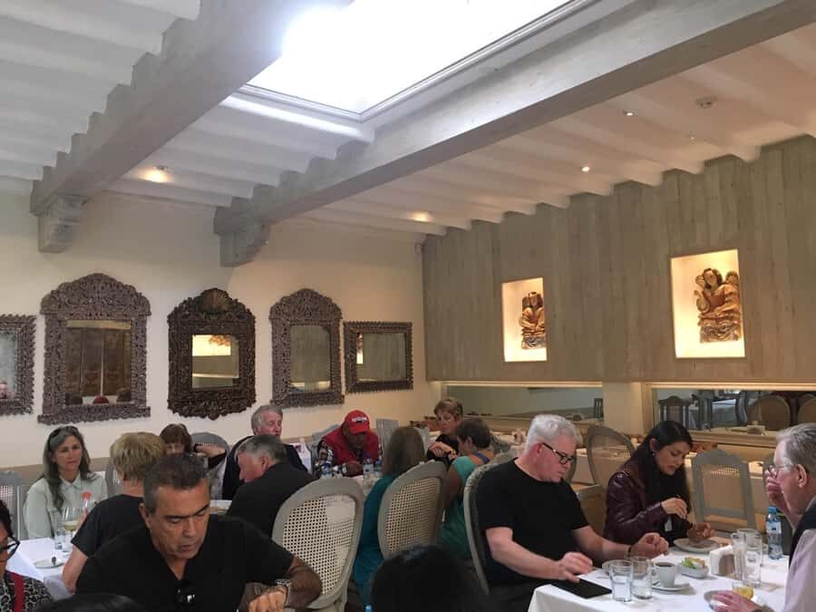 Lima: Huaca Ruins and Larco Museum at Night with Dinner - Who Should Consider This Tour?