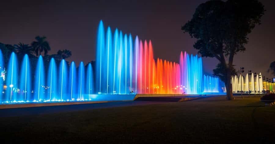 Lima: Magic Water Circuit and City Lights Night Tour - The Itinerary in Detail