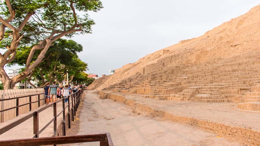 Lima: Tour to Huaca Pucllana and Huaca Mateo Salado - Detailed Breakdown of the Tour