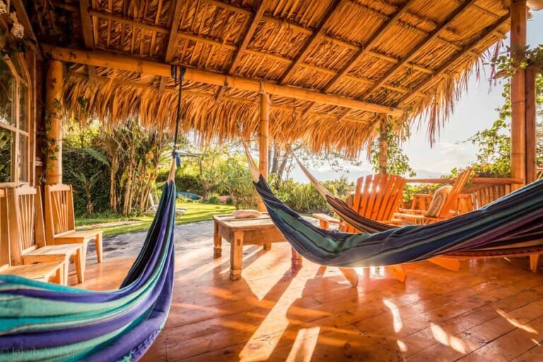 Los Elementos Adventure Center: Kayak, Swim, and Relax - A Deep Dive into the Experience