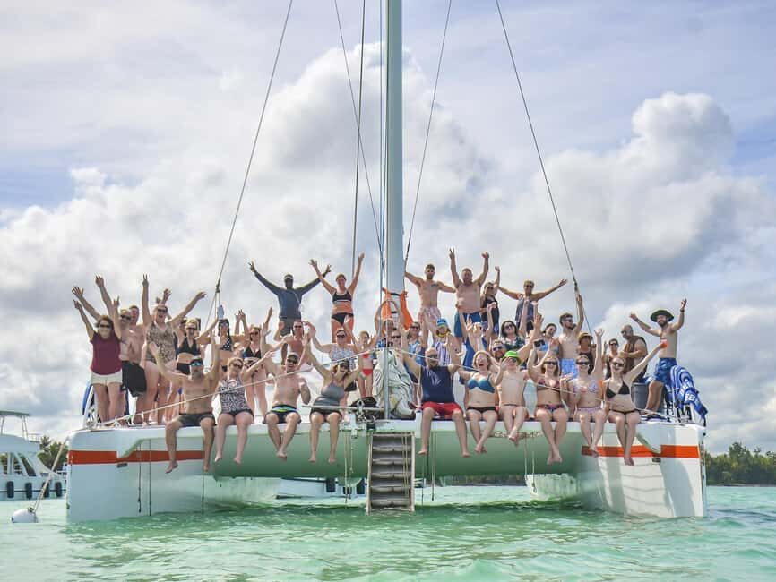 Luxury on the Water: Exclusive Catamaran Tours in Punta Cana - The Mixed Reviews: What Works and What Doesnt