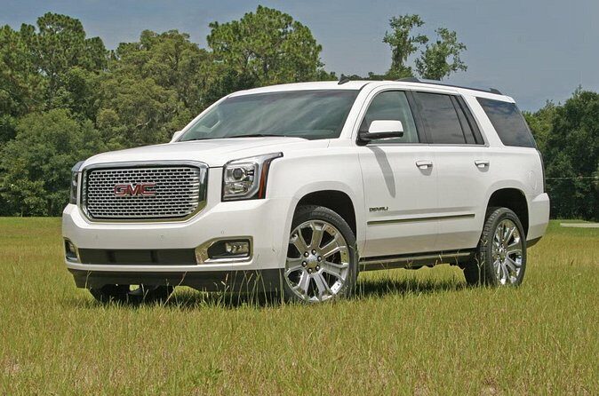 Luxury White Glove Chauffeur & Limo Service in Grand Cayman - Is It Worth the Price?