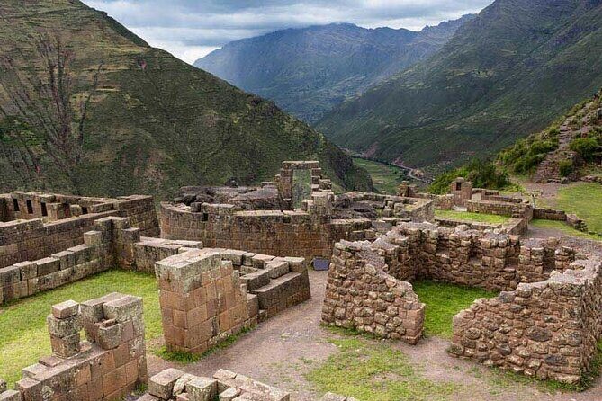 Machu Picchu and Sacred Valley - 2 days guided tour from Cusco - Who will love this tour?